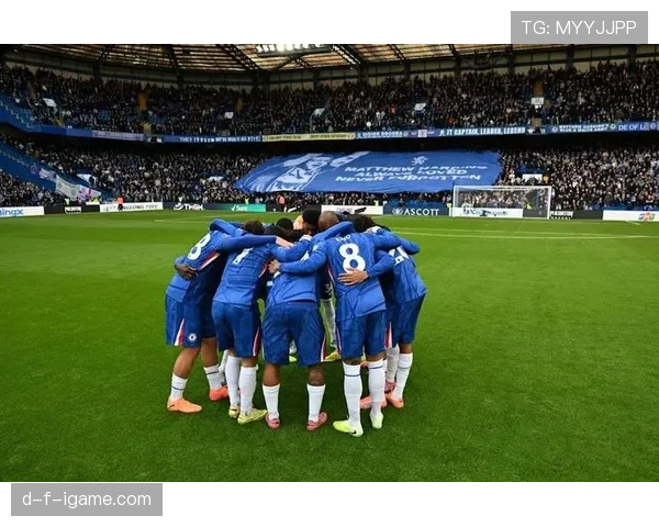 英超精彩对决：马拉破门建功，助球队逆转取胜表现抢眼