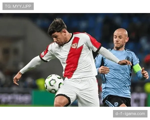 西甲最佳门将状态回暖,神勇表现助球队开启争冠新征程 西甲最佳门将状态回暖,神勇表现助球队开启争冠新征程