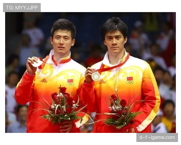 傅海峰家里到底怎么养成的，楼下邻居可能都怀疑人生了！