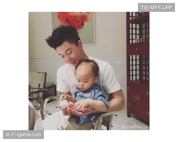 李小鹏家的狗都比我会理财